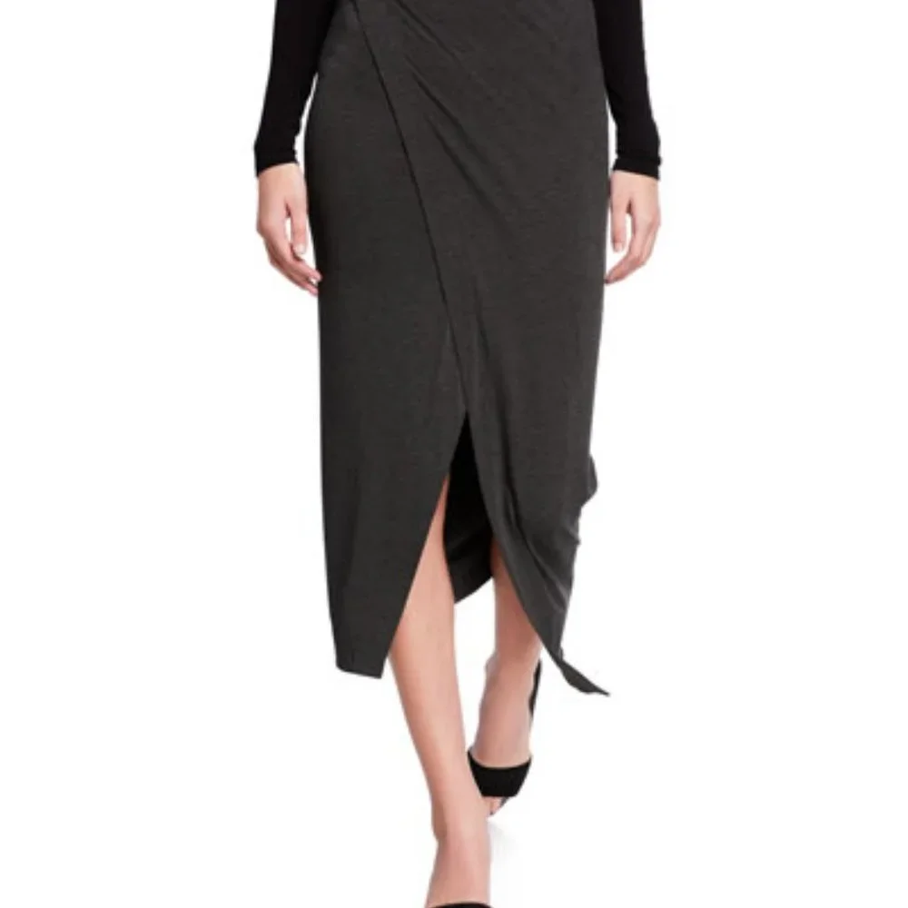 MAJESTIC FILATURES Tulip Skirt Midi in Gray Flannel Size Large Brand New NWT - Picture 1 of 3